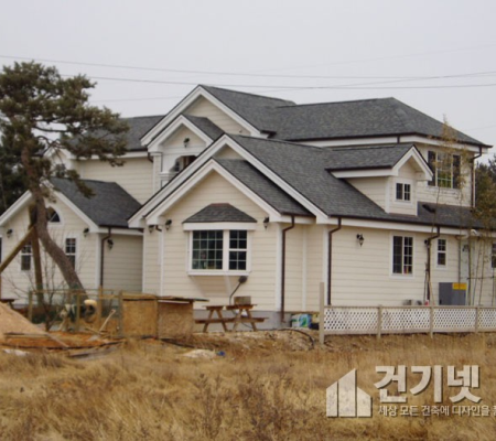 한국 전통 목조주택의 아름다움을 담은 안면도 프로젝트